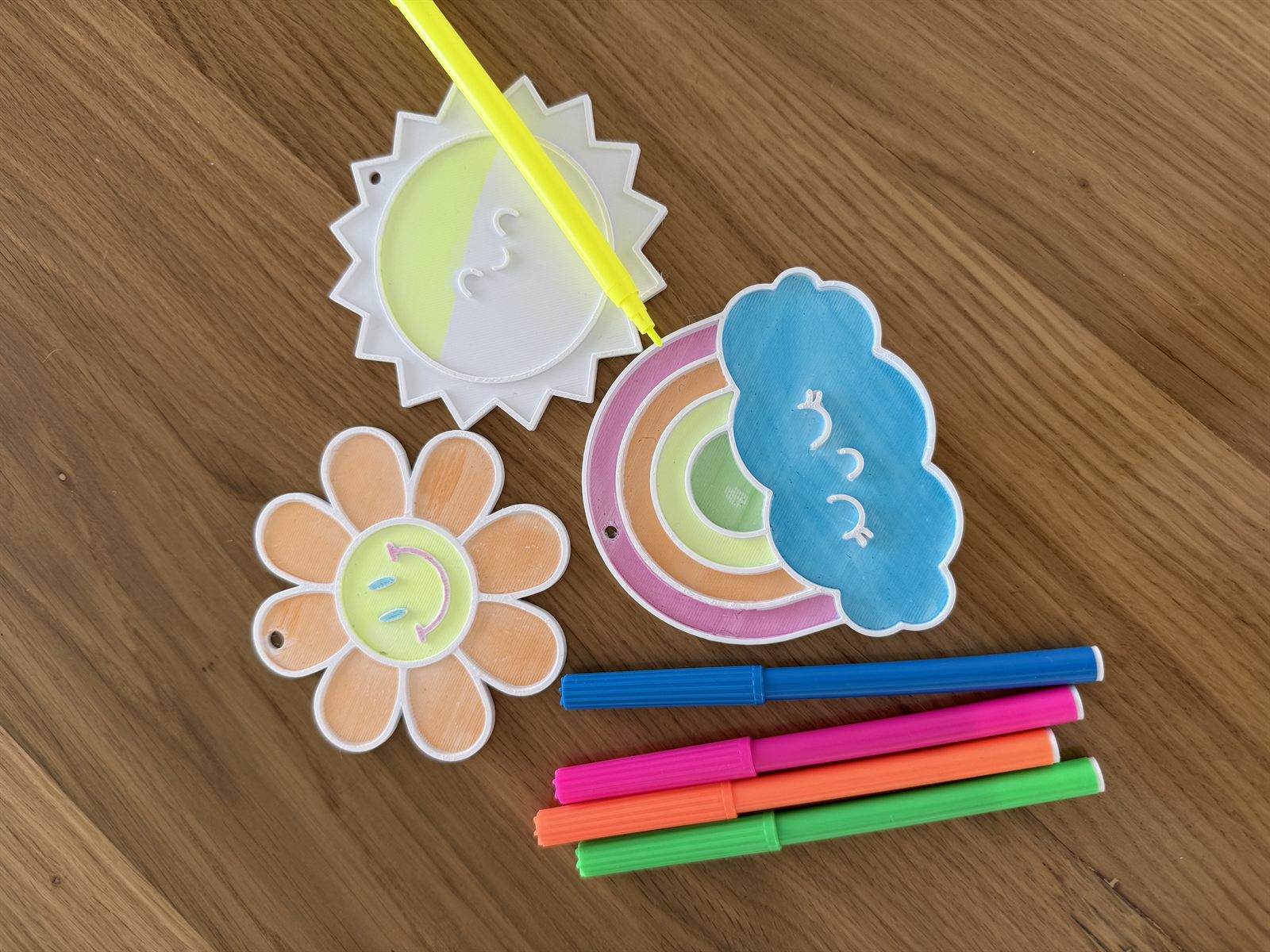 Colour-your-own craft kits – kids activity gift Cyprus